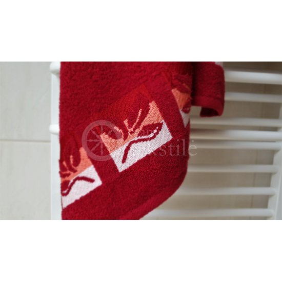 Medvilninis frotinis vonios rankšluostis su lapeliais "BURGUNDY"
